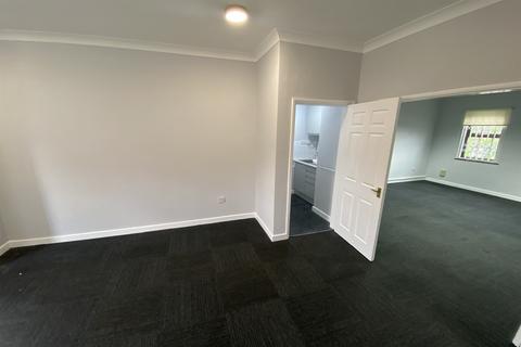 Office to rent, 40 Wollaton Road, Beeston, NG9 2NR
