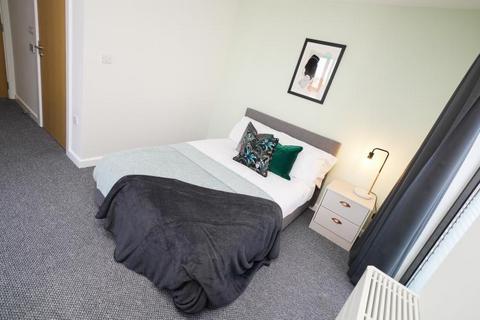 3 bedroom flat share to rent,  Arundel Lane S1