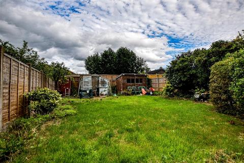 6 Chapel Road, Kempsey, Worcester, WR5 3JT