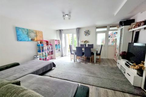 3 bedroom terraced house for sale, Windermere Road, Reading, RG2