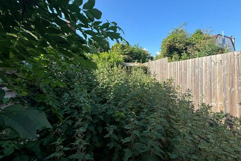 72 Upper Sutton Lane, Hounslow, TW5 0PT