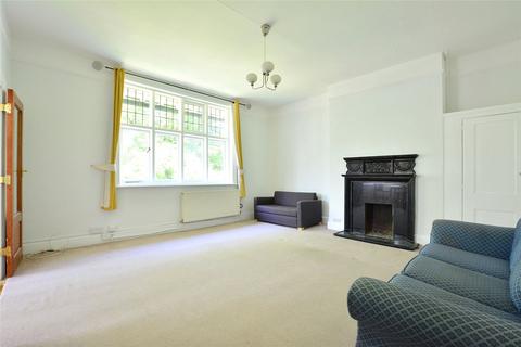 3 bedroom maisonette to rent, Page Heath Lane, Bickley, Kent, BR1
