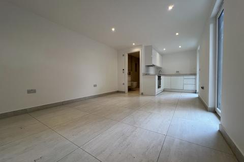 Studio to rent, Beckenham Road, Beckenham, BR3