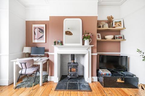 Lower Flat, 117 Avenue Road, Beckenham, BR3 4RX