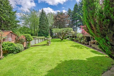 The Glen Warley Road, Great Warley, Brentwood, CM13 3HT