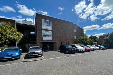 1, Fleetwood Court Douglas Road, Stanwell, Staines-upon-thames, TW19 7JN