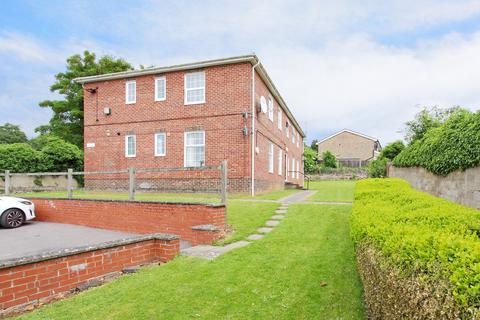 2 bedroom ground floor flat for sale, The Green, Charlton, Andover, SP10