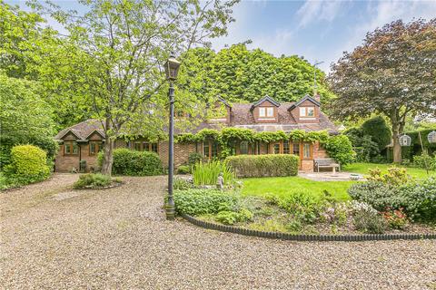 4 bedroom detached house for sale, Whipsnade, Dunstable, Bedfordshire