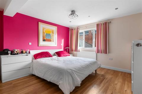 2 Abberley View, Worcester, WR3 8LU