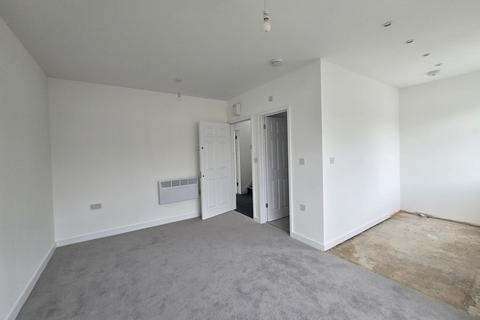6 Hall Lane, London, NW4 4TN