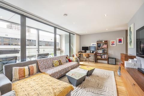 2 bedroom flat for sale, Wharfside Point South, 4 Prestons Road, London