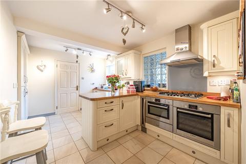 62 Austin Road, Woodley, Reading, RG5 4EL