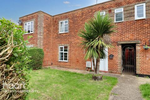 3 bedroom terraced house for sale, Four Acres, Welwyn Garden City