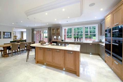 5 bedroom detached house for sale, 3 The Glade, Ascot, Berkshire, SL5