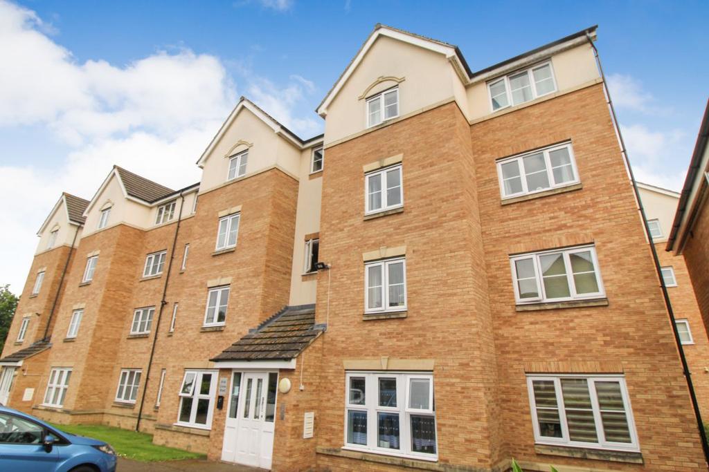 Crowe Road, Bedford 2 bed apartment £975 pcm (£225 pw)