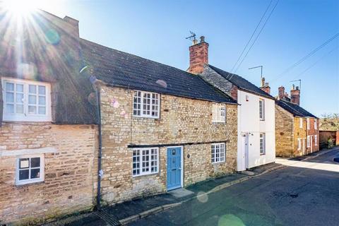 2 bedroom cottage for sale, Queen Street, Geddington, Kettering, Northamptonshire, NN14 1AZ