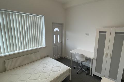 1 bedroom in a house share to rent, Charlotte Road, Sheffield S1