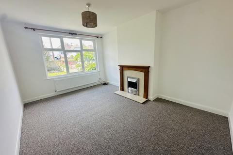 3 bedroom semi-detached bungalow to rent, St. Johns Road, Polegate BN26