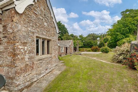 4 bedroom detached bungalow for sale, Wembury Road, Plymouth PL9