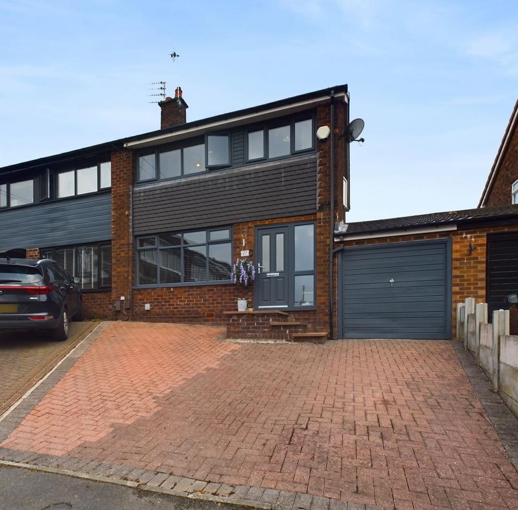 Tyldesley, Manchester M29 3 bed semidetached house for sale £259,950