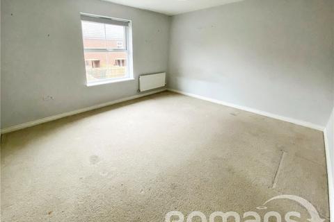 3 bedroom end of terrace house for sale, Lavinia Walk, Swindon, Wiltshire