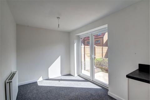 3 bedroom semi-detached house to rent, Poppy Place, Newcastle Upon Tyne, NE13