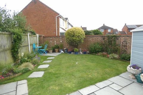 2 bedroom end of terrace house for sale, West Mersea, CO5 8RF