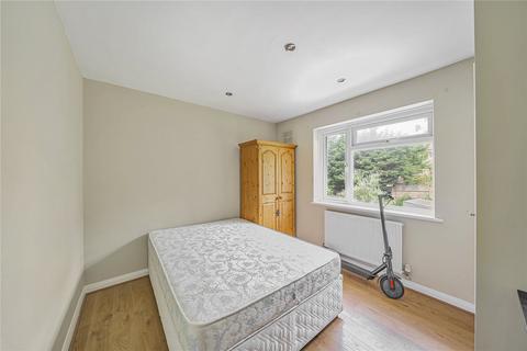 3 bedroom apartment for sale, Edgeworth Close, Hendon, London, Greater London, NW4