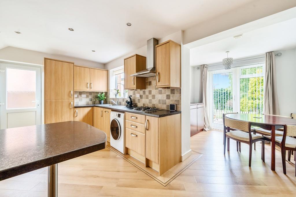 Open Plan Kitchen Dining