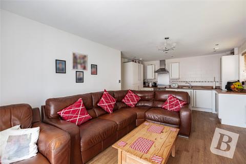 2 Campbell Court Brook Mead, Basildon, SS15 6JH
