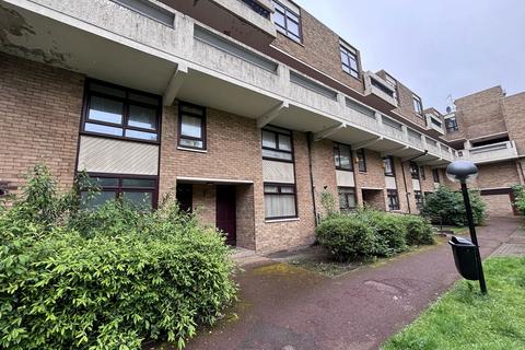 4 bedroom maisonette for sale, Neville Court, Sulgrave, Washington, Tyne and Wear, NE37 3DY