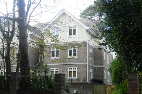 3 bedroom maisonette to rent, Tregonwell Road, Bournemouth