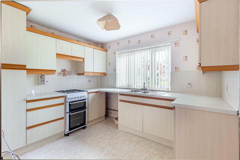 2 bedroom flat for sale, Severn Court, Corbett Avenue, Droitwich. WR9 7DL