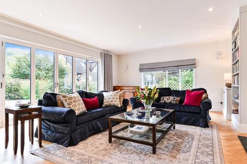 4 bedroom detached house for sale, Reigate Road, Reigate RH2