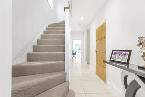 3 Oakley Mews, Enfield, EN2 8FT