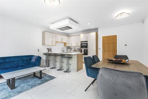 3 Oakley Mews, Enfield, EN2 8FT