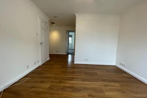 1 bedroom flat to rent, Loganswell Gardens, Thornliebank, Glasgow, G46