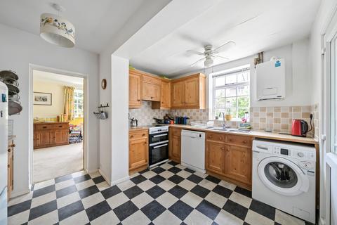 26 Bannisters Road, Guildford, GU2 7QZ