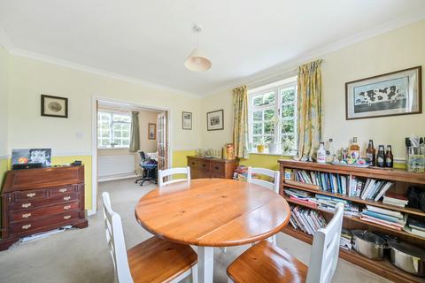 26 Bannisters Road, Guildford, GU2 7QZ