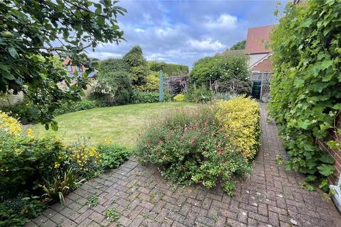 1 Romagne Close, Horndon On The Hill, Stanford-le-hope, SS17 8LH