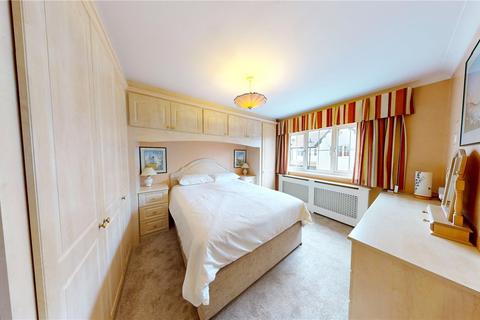 1 Romagne Close, Horndon On The Hill, Stanford-le-hope, SS17 8LH