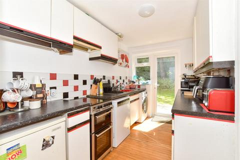 1 bedroom ground floor maisonette for sale, Midhurst Close, Ifield, Crawley, West Sussex