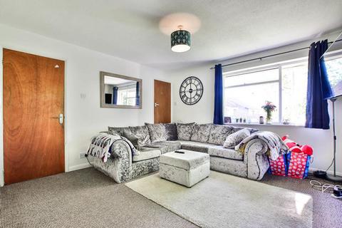 1 bedroom maisonette to rent, Portrea Close, Stockport, SK3