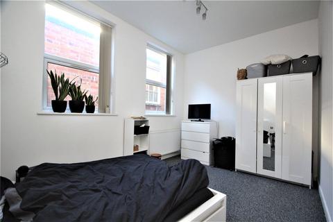 1 bedroom flat to rent, South Street, Worthing, West Sussex, BN11