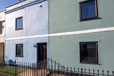 2 bedroom terraced house for sale, Princes Road, Cheltenham, GL50