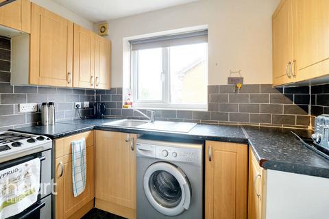 2 bedroom apartment for sale, Farm Hill Road, Morley