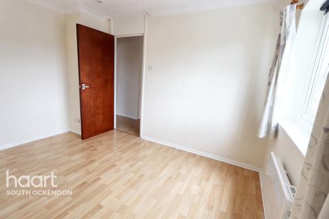 23 Benyon Path, South Ockendon, RM15 6PE
