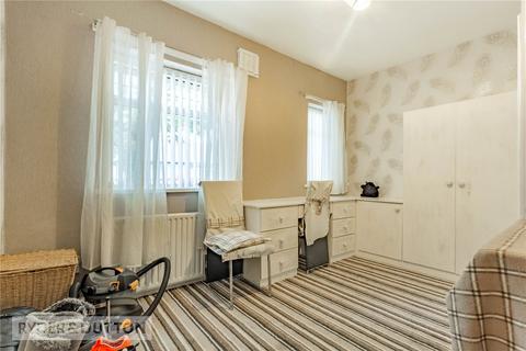3 bedroom end of terrace house for sale, Valley Road, Middleton, Manchester, M24