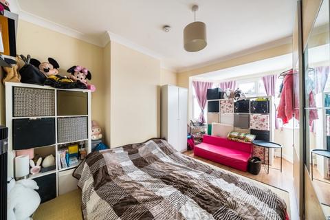 3 bedroom house to rent, Kingston Road, New Malden, KT3
