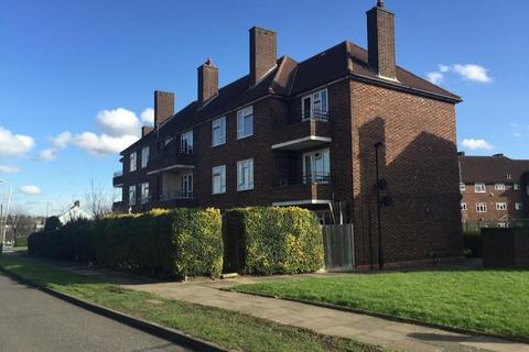 1 bedroom flat to rent, Coleford House,, Kingsbridge Road,, Romford, Harold Hill, RM3